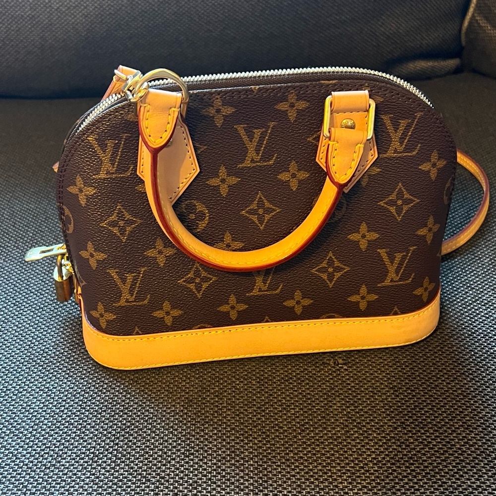 Louis Vuitton Alma BB handbag